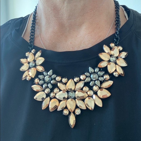 Stunning necklace purchased in Santorini - Picture 3 of 3